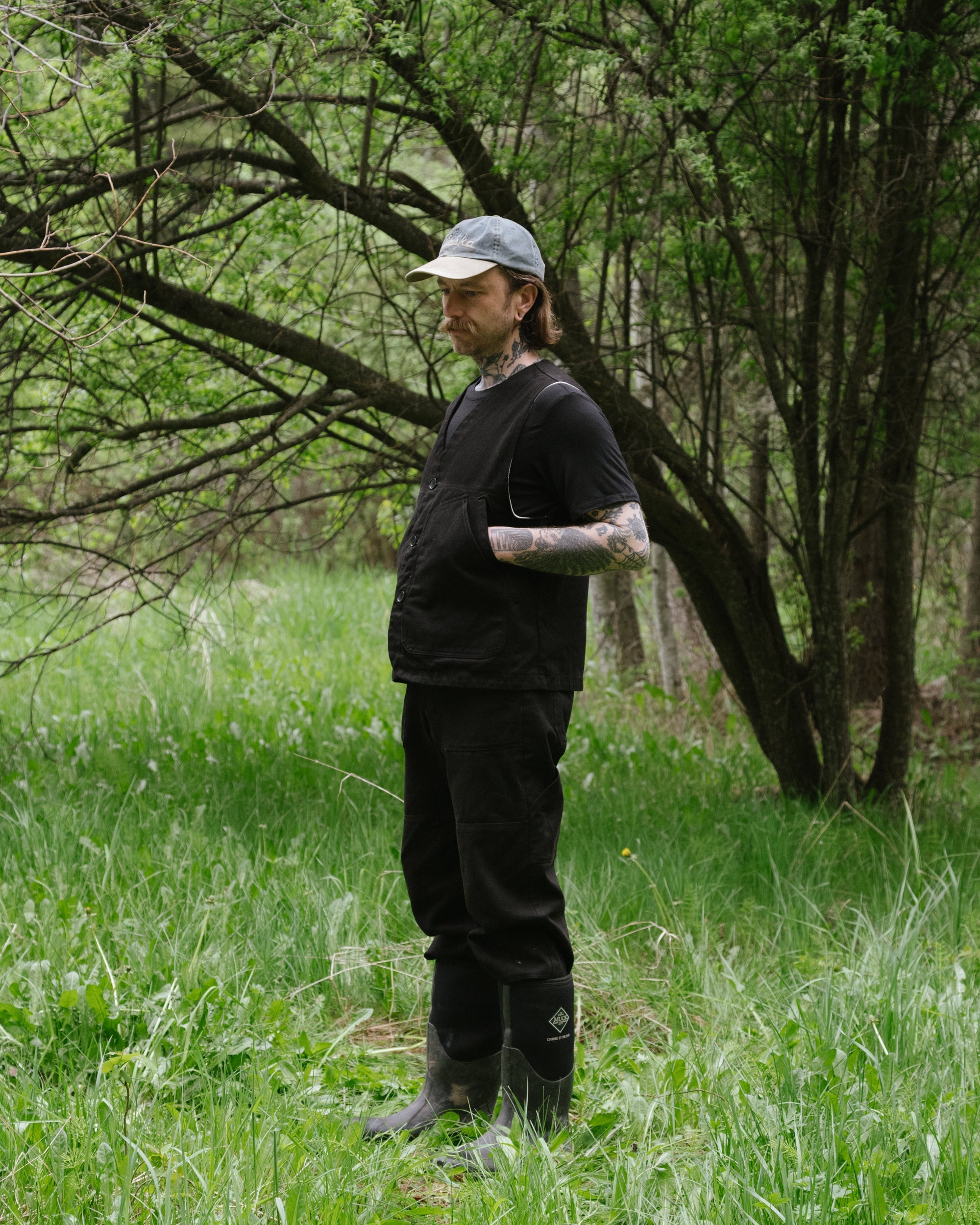 Harvest Vest Black – Drozdowski Studio